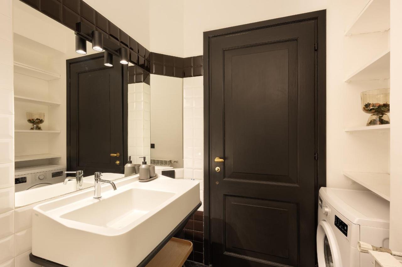 Hl Luxury Duomo Apartment - Via Torino, Montenapoleone Milánó Kültér fotó